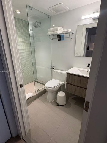 6080 Collins Ave 506, Miami Beach, FL 33140