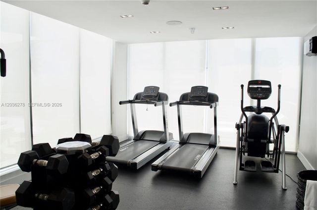 6080 Collins Ave 506, Miami Beach, FL 33140
