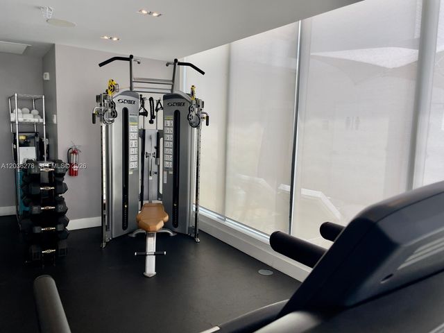6080 Collins Ave 506, Miami Beach, FL 33140