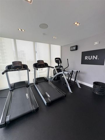 6080 Collins Ave 506, Miami Beach, FL 33140