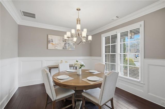 2732 Oak Glen Manor Road, Decatur, GA 30033