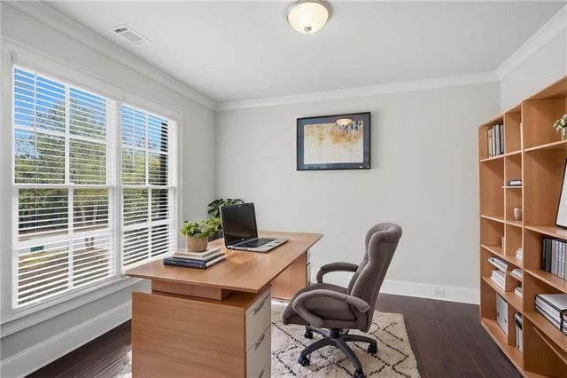 2732 Oak Glen Manor Road, Decatur, GA 30033