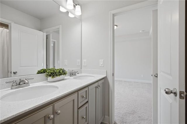 2732 Oak Glen Manor Road, Decatur, GA 30033