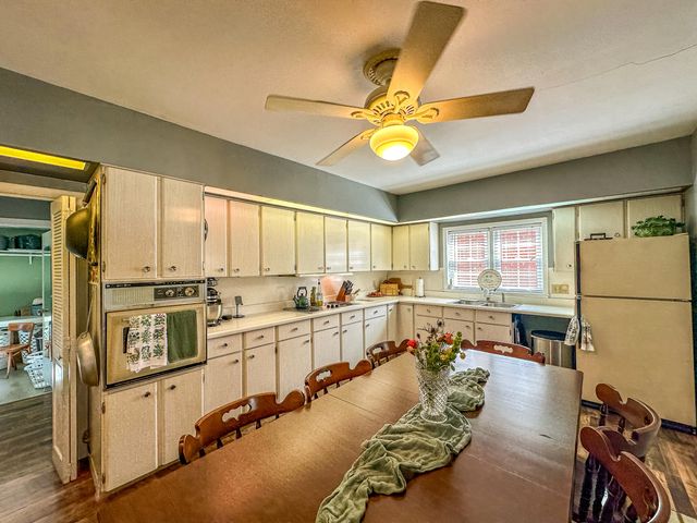 7581 McWhorter Road, London, KY 40741