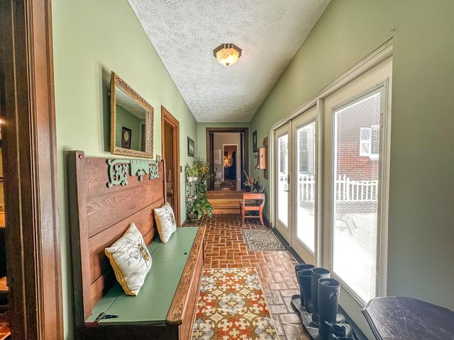 7581 McWhorter Road, London, KY 40741