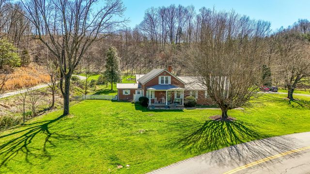 7581 McWhorter Road, London, KY 40741