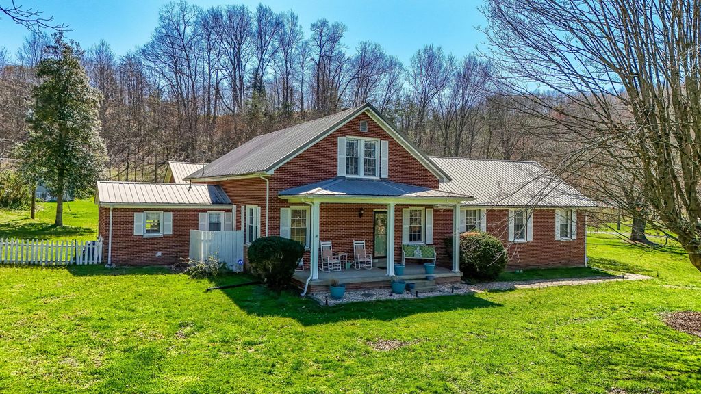 7581 McWhorter Road, London, KY 40741