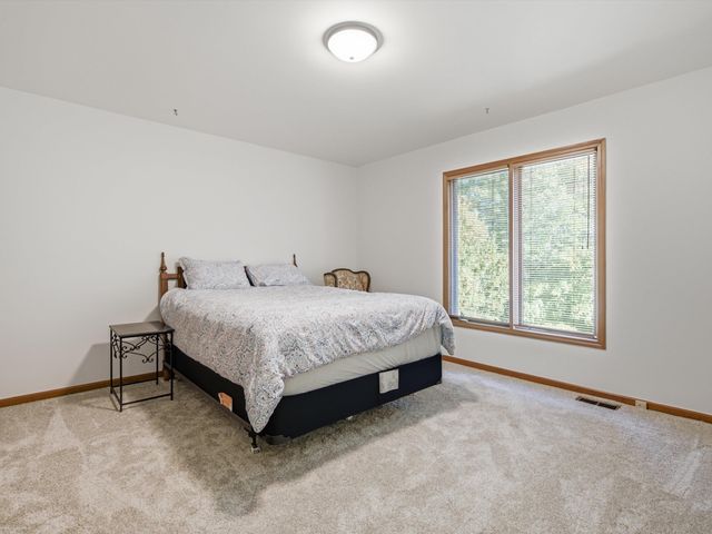 3016 Charlwood Drive, Rochester Hills, MI 48306