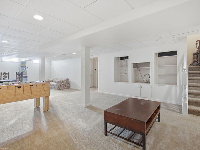 3016 Charlwood Drive, Rochester Hills, MI 48306