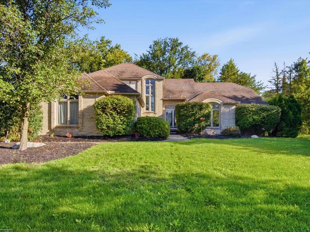 3016 Charlwood Drive, Rochester Hills, MI 48306