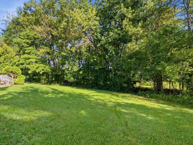 3016 Charlwood Drive, Rochester Hills, MI 48306