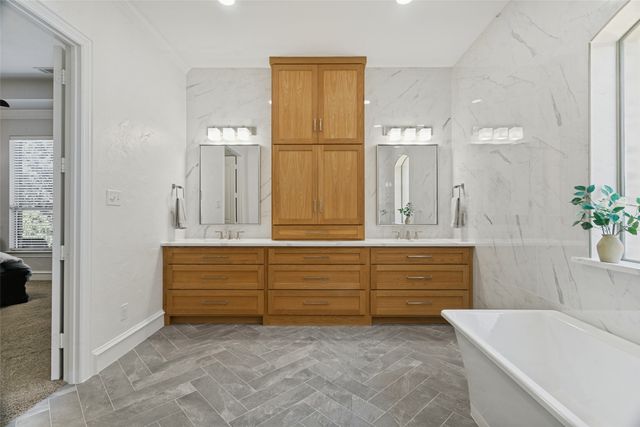6316 Avalon Woods Drive, Mckinney, TX 75072