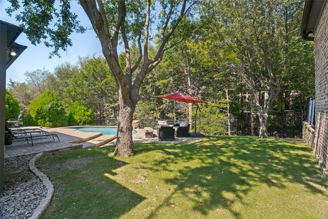 6316 Avalon Woods Drive, Mckinney, TX 75072