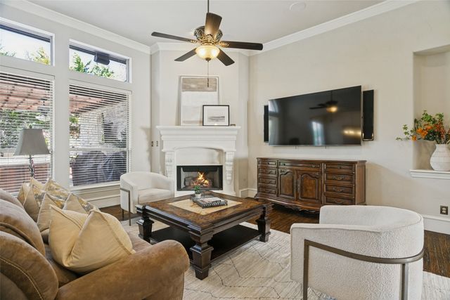6316 Avalon Woods Drive, Mckinney, TX 75072