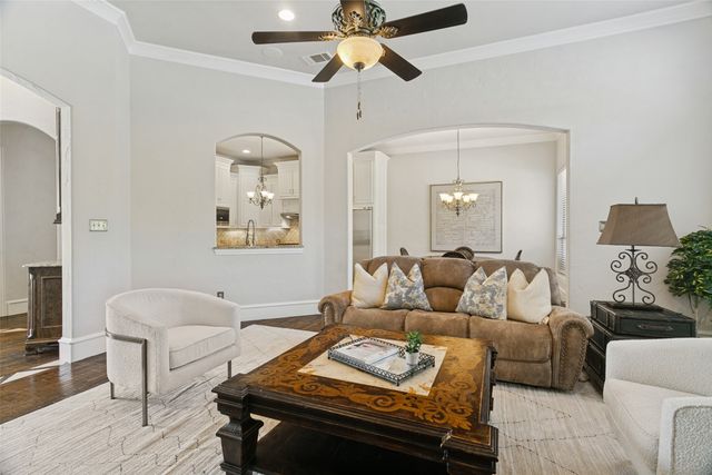 6316 Avalon Woods Drive, Mckinney, TX 75072