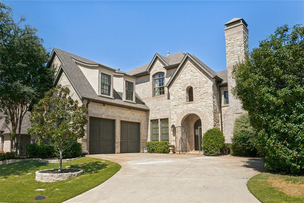 6316 Avalon Woods Drive, Mckinney, TX 75072
