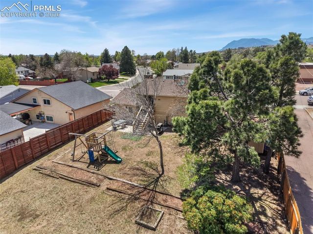 1112 Old Dutch Mill Road, Colorado Springs, CO 80907