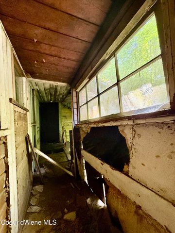 408 High Bank St, Wallace, ID 83873
