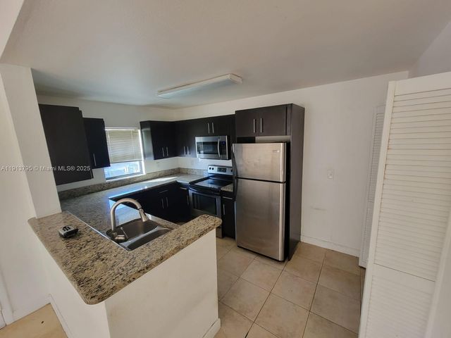 3992 NW 87th Ave 3992, Sunrise, FL 33351