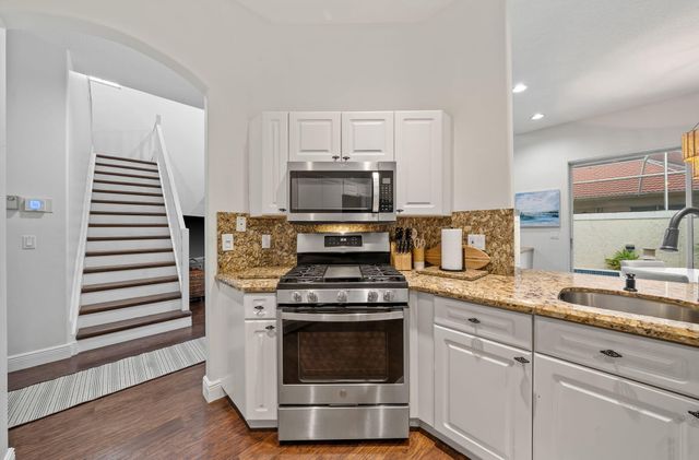 33 Monterey Pointe Drive, Palm Beach Gardens, FL 33418
