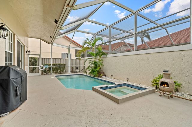 33 Monterey Pointe Drive, Palm Beach Gardens, FL 33418