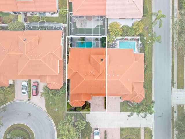 33 Monterey Pointe Drive, Palm Beach Gardens, FL 33418