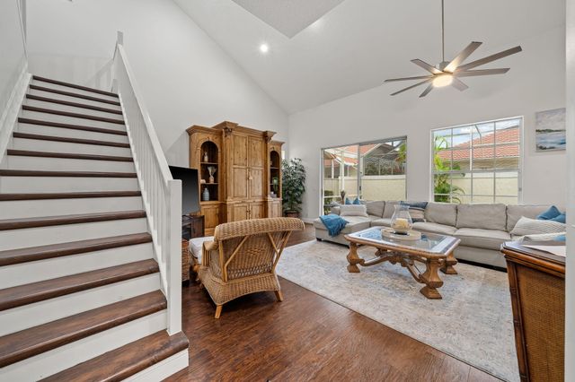 33 Monterey Pointe Drive, Palm Beach Gardens, FL 33418