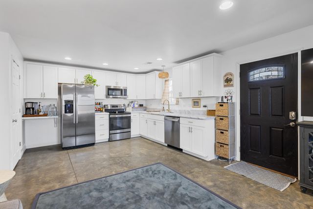 3734 Hendon Road, Graysville, TN 37338