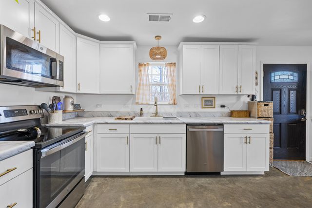 3734 Hendon Road, Graysville, TN 37338