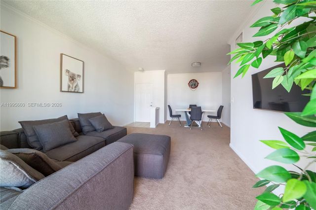 17100 N Bay Rd 1717, Sunny Isles Beach, FL 33160