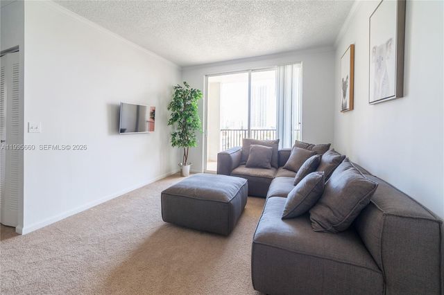 17100 N Bay Rd 1717, Sunny Isles Beach, FL 33160