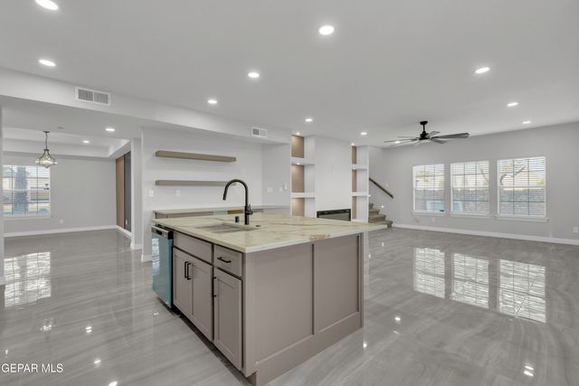 12304 PEGGY ROSSON Way, El Paso, TX 79936