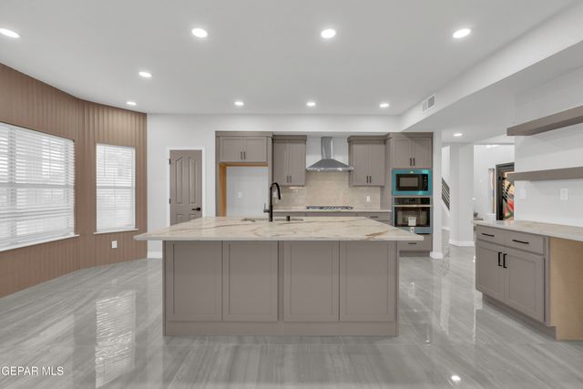 12304 PEGGY ROSSON Way, El Paso, TX 79936