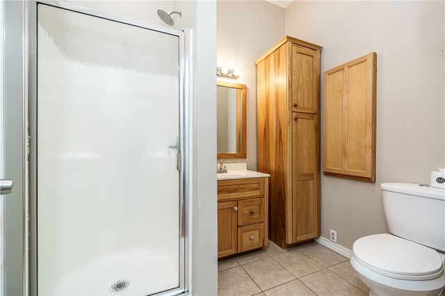 1 Drennon Drive, Eureka Springs, AR 72632