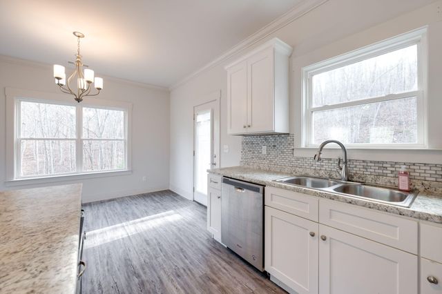 6724 Gamble Road, Birchwood, TN 37308