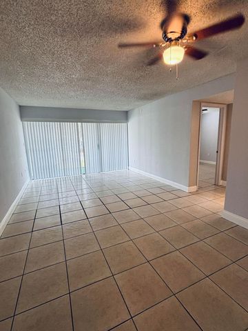 4255 N University Drive 101, Sunrise, FL 33351
