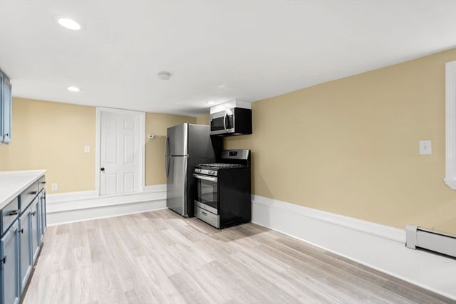 851 Quincy Shore Dr, Quincy, MA 02170