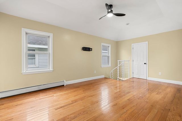 851 Quincy Shore Dr, Quincy, MA 02170