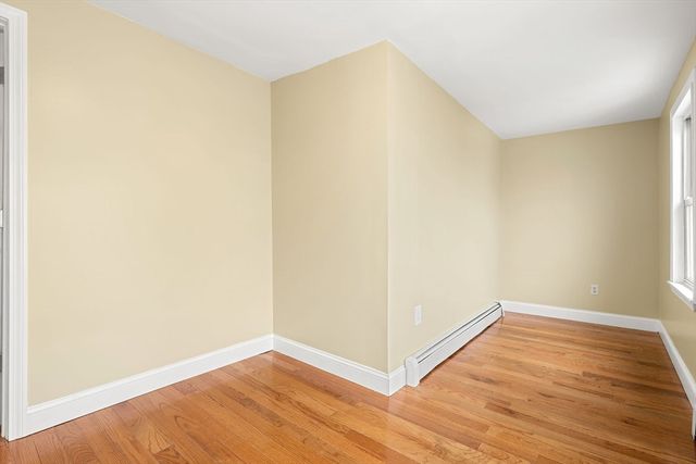 851 Quincy Shore Dr, Quincy, MA 02170