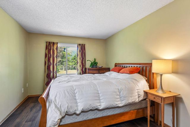 5542 Rowland Road, Hopkins, MN 55343