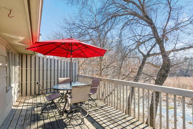 5542 Rowland Road, Hopkins, MN 55343