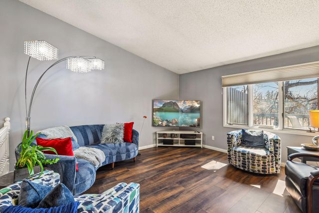 5542 Rowland Road, Hopkins, MN 55343