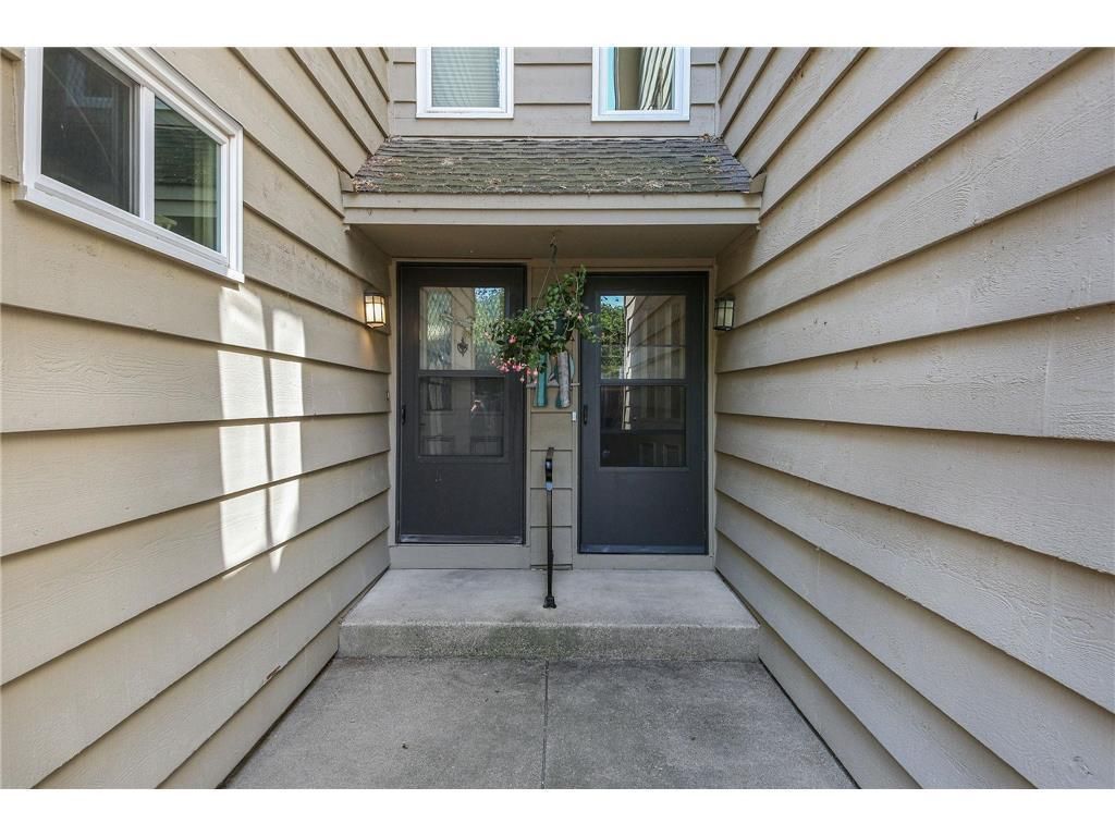 5542 Rowland Road, Hopkins, MN 55343 — photo 3