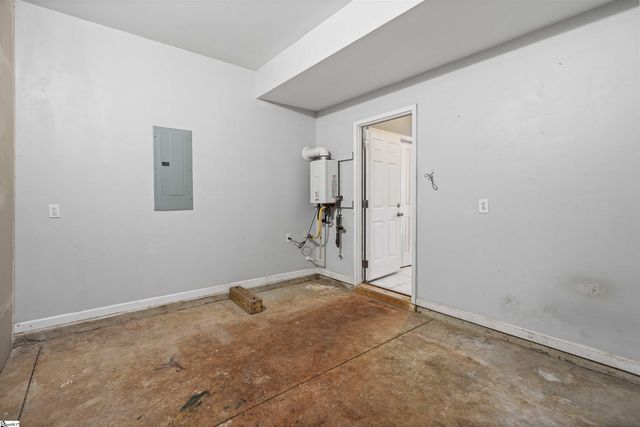 11 Heatherfield Drive, Simpsonville, SC 29680