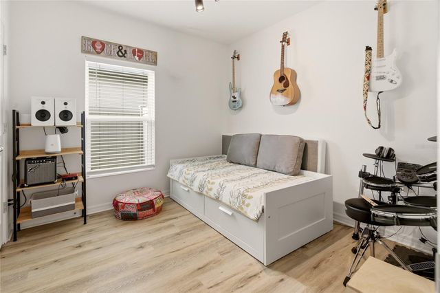 9384 ST THERESE STREET, Groveland, FL 34736