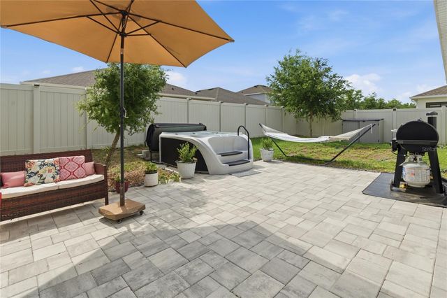 9384 ST THERESE STREET, Groveland, FL 34736