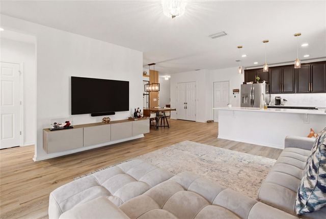 9384 ST THERESE STREET, Groveland, FL 34736