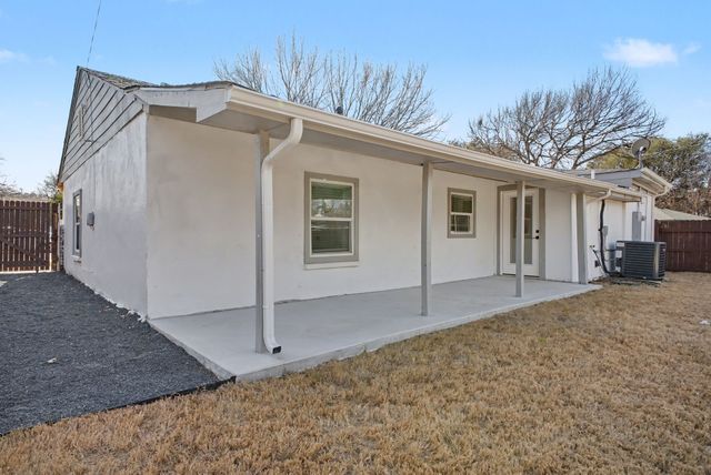 3503 Fontana Drive, Dallas, TX 75220