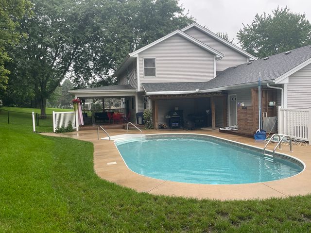 2137 Saint James Avenue, Belvidere, IL 61008