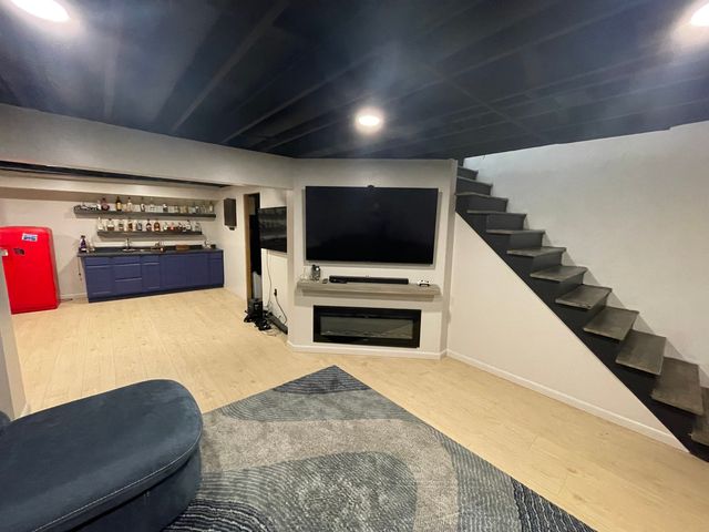 2137 Saint James Avenue, Belvidere, IL 61008